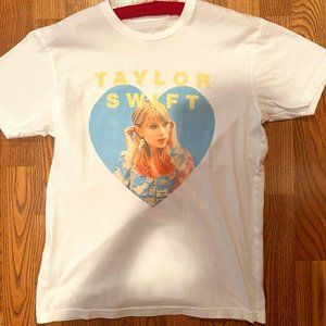 RARE OFFICIAL TAYLOR SWIFT LOVER MERCH TSHIRT